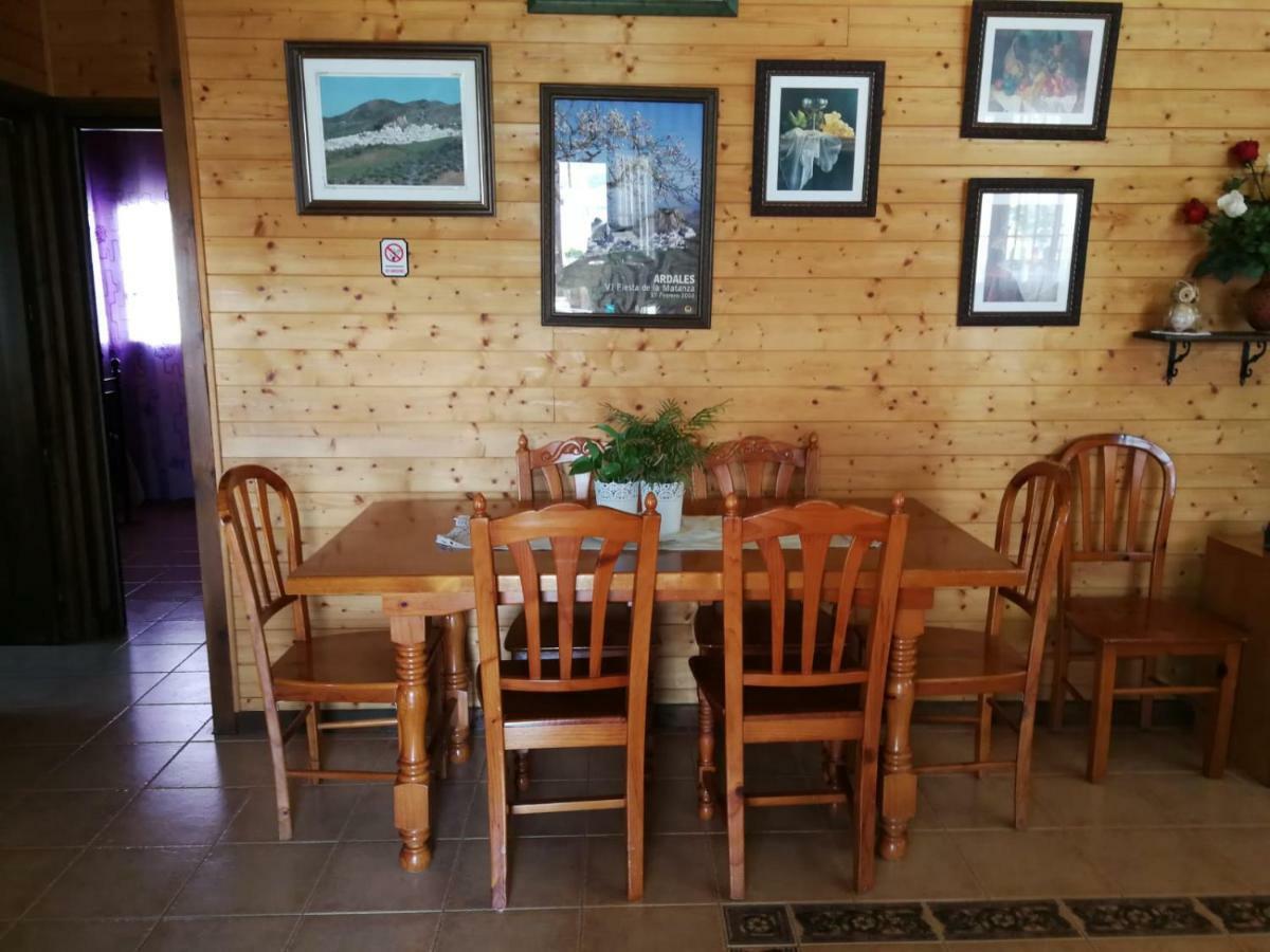 Вилла La Casita De Madera Ардалес Экстерьер фото